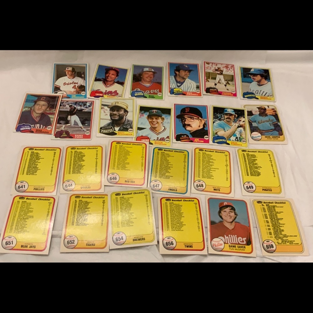 Bundle of Baseball Cards Lot 199